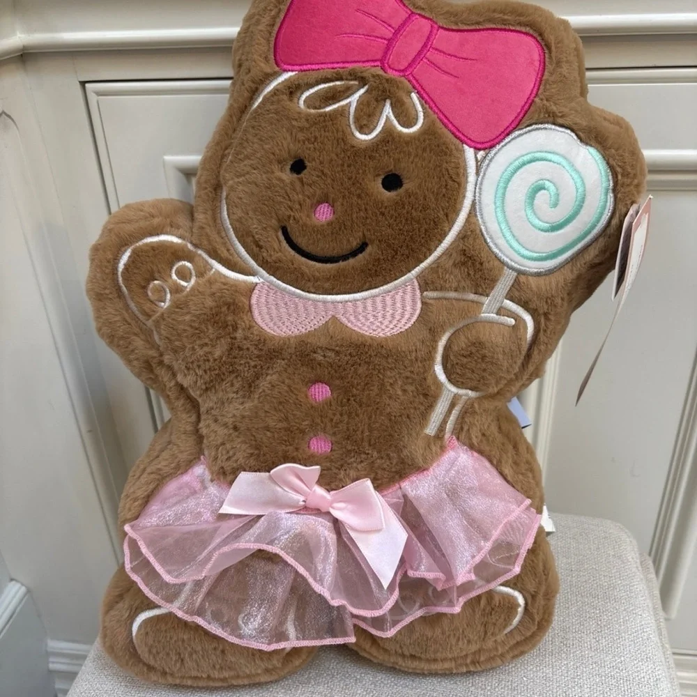 Cupcakes and Cashmere Christmas Faux Fur Gingerbread lollipop Girl Pillow 🍭